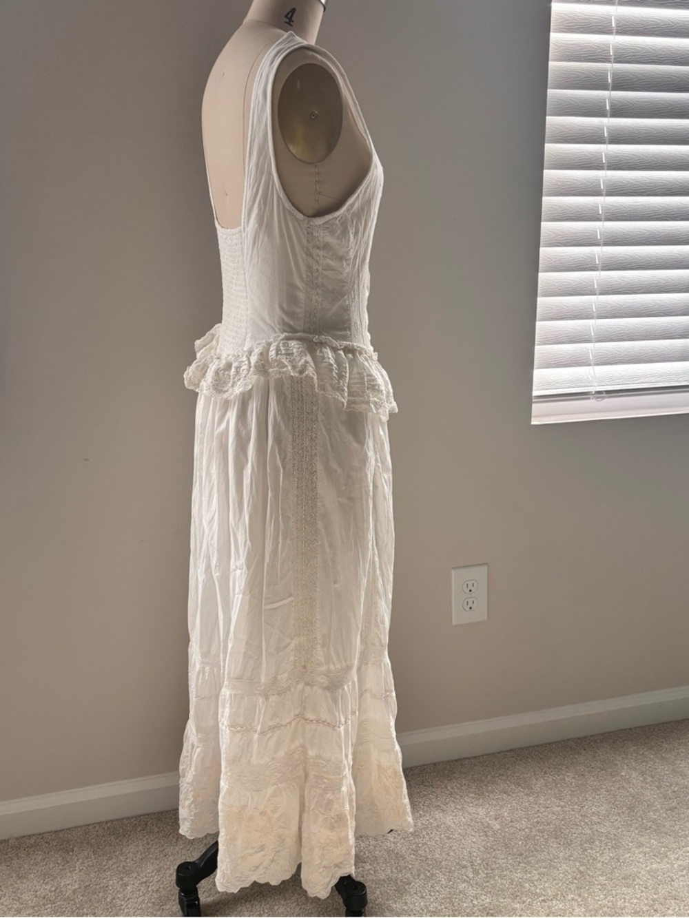 UO Perfectly Victorian Lace Trim Corset
Midi Dress - Picture 2 of 11